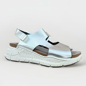 Bionica Orleans Sport Sandal in Silver Leather Platform Metallic Women's size 9